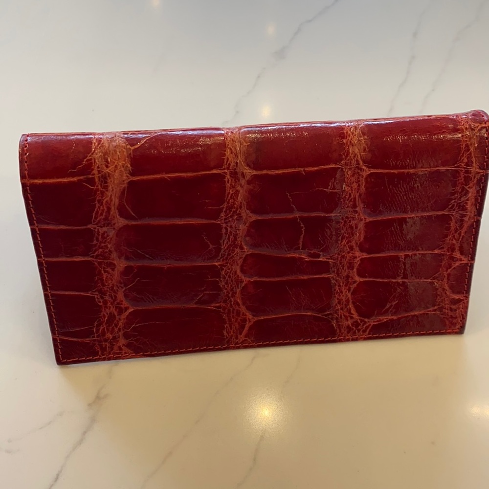 Mulholland American alligator check cover